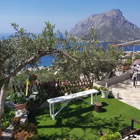 Elsa's House * Myrties