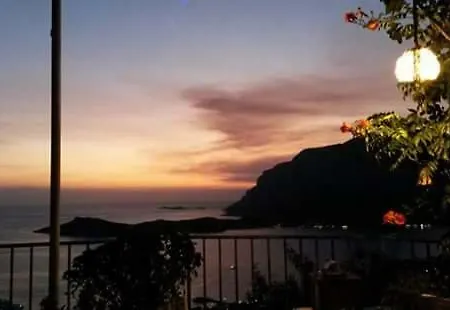 Apartamento Elsa's House Myrties