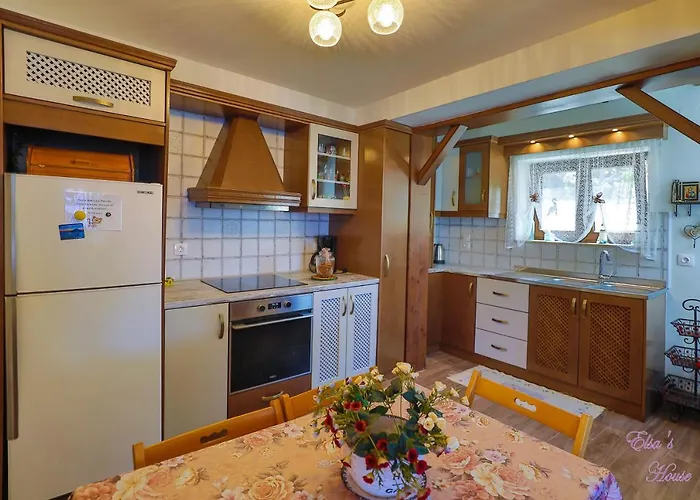 Elsa's House * Μυρτιές