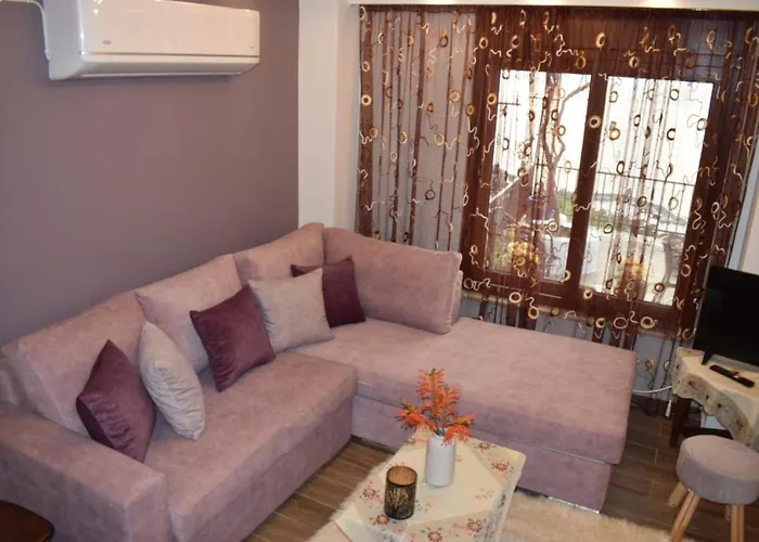 Elsa's House Διαμέρισμα Μυρτιές